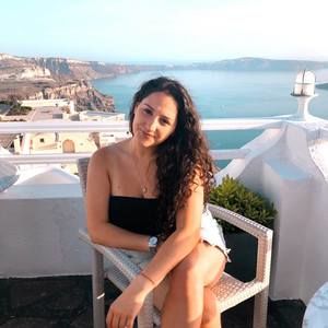 Meet your Posher, Goldie